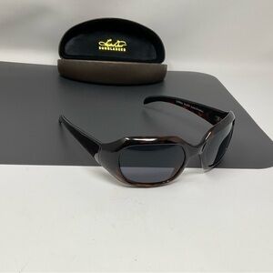 Linda dano sunglasses with case